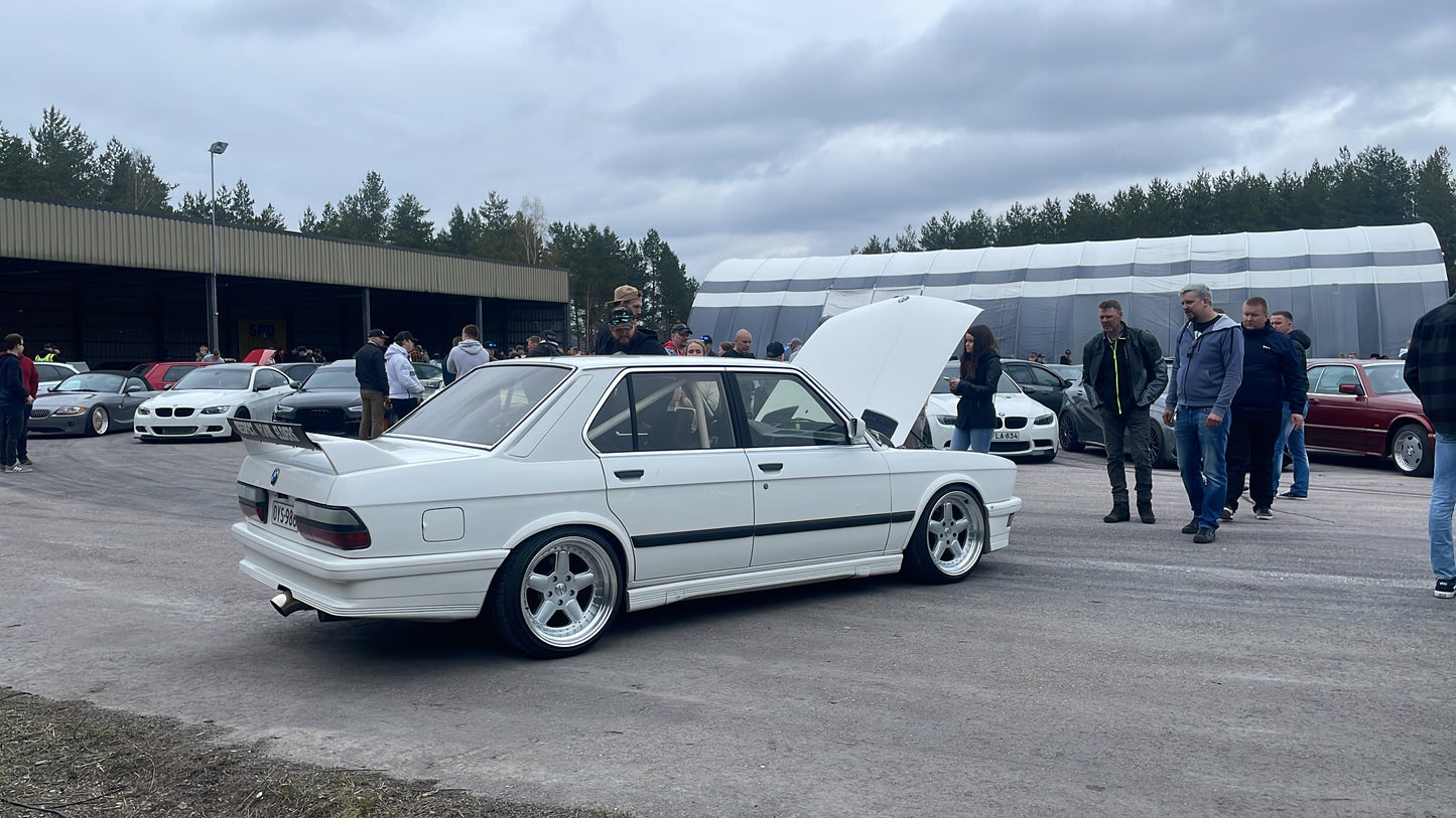 Knuckle Performance E28 M535 Turbo Huppari